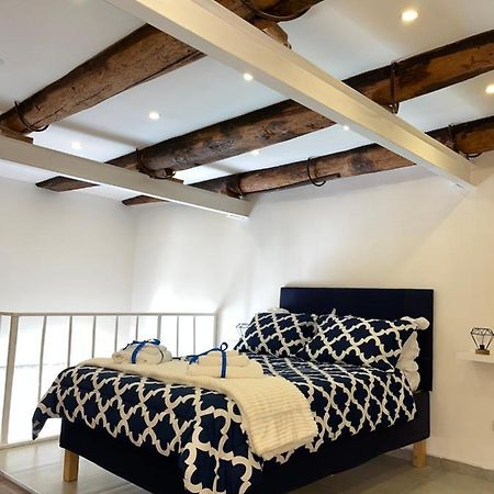 San Genna Pienzace Tu Apartment Наполи Екстериор снимка